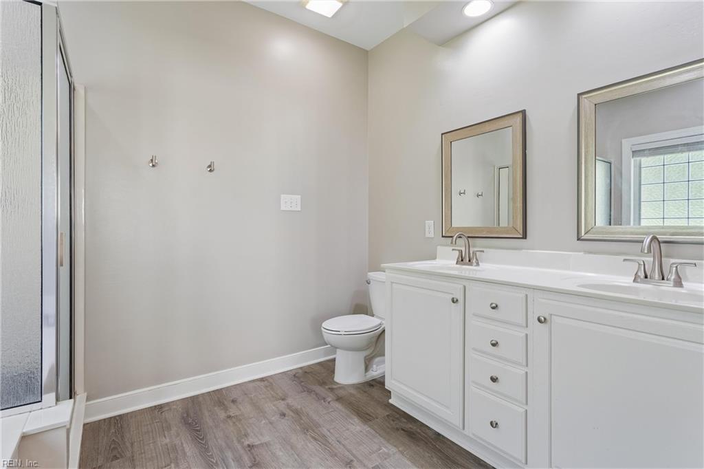 5697 Villa Green Dr Property Photo 26