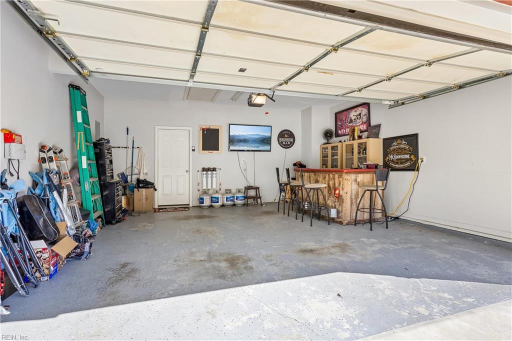 5697 Villa Green Dr Property Photo 34