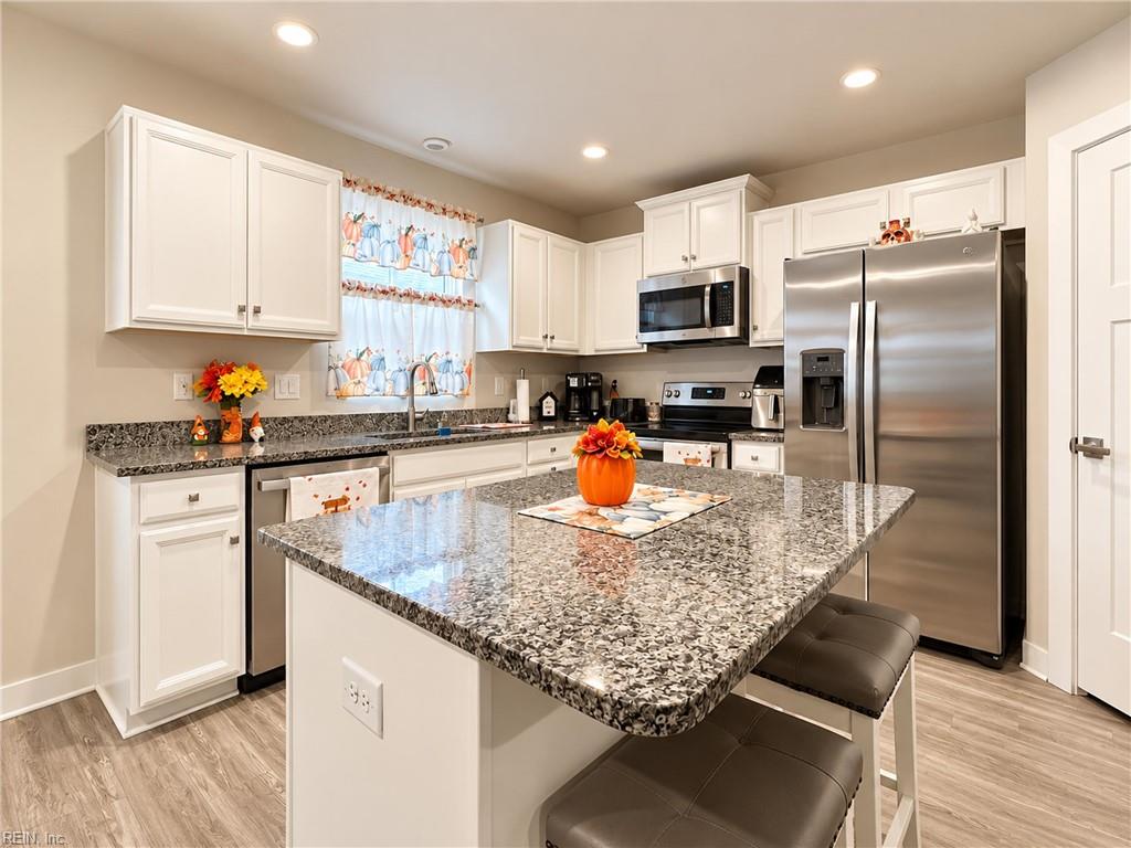 6844 Motley Landing Dr Property Photo 11
