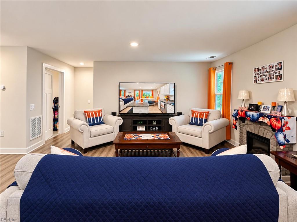 6844 Motley Landing Dr Property Photo 17