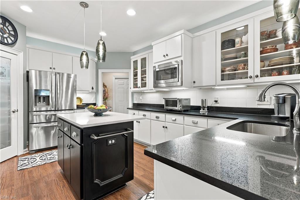 214 Wentworth Ct Property Photo 14