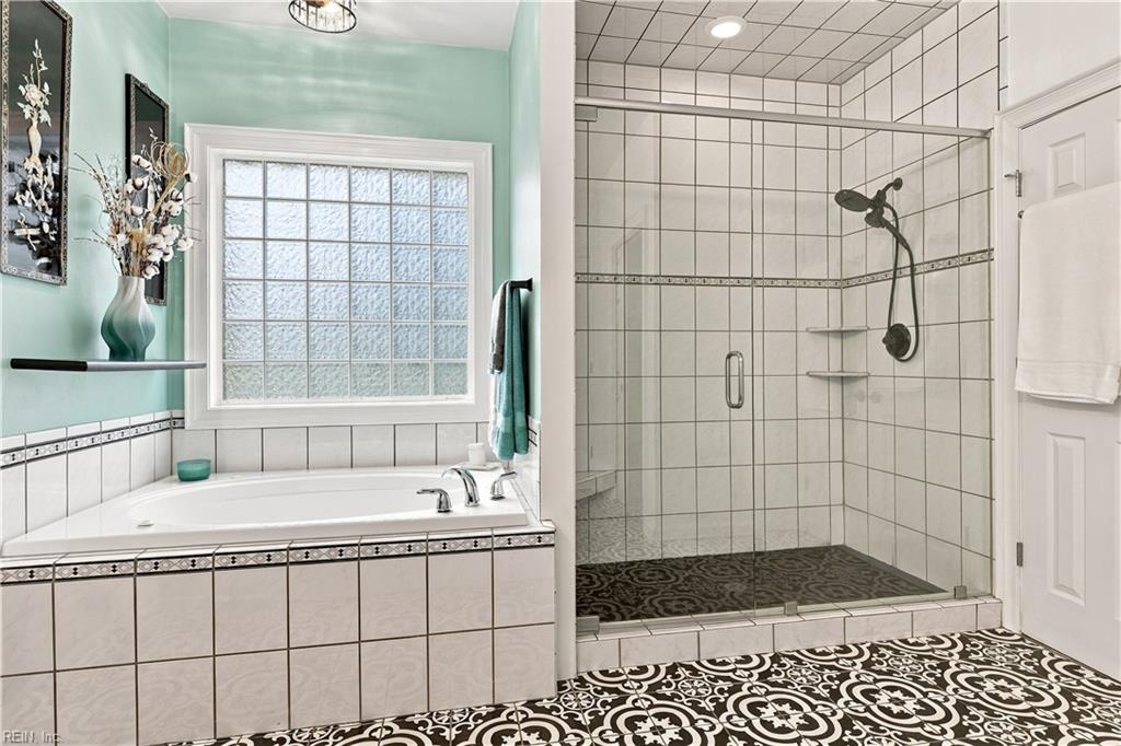214 Wentworth Ct Property Photo 21