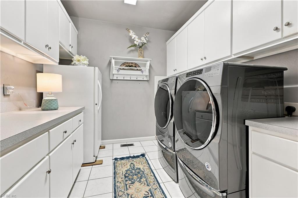 214 Wentworth Ct Property Photo 24