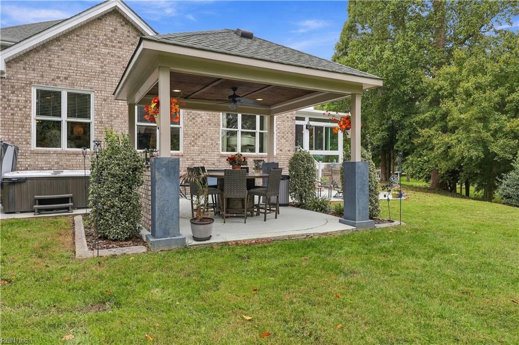 214 Wentworth Ct Property Photo 38