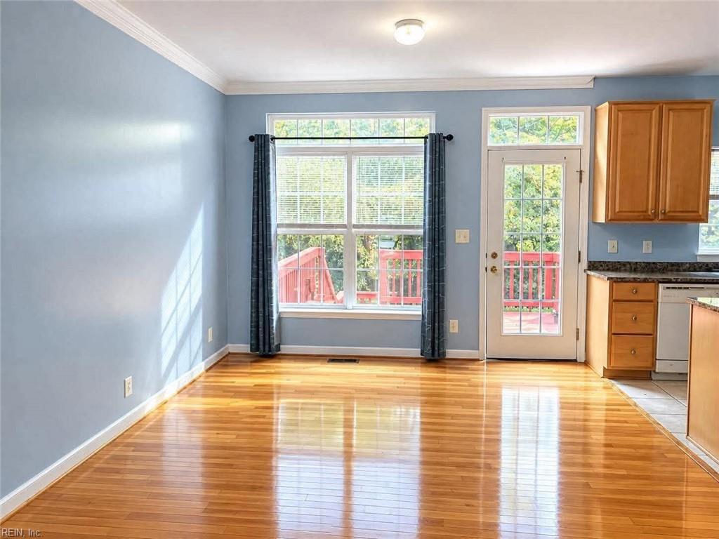 11368 Abbots Cross Ln Property Photo 5