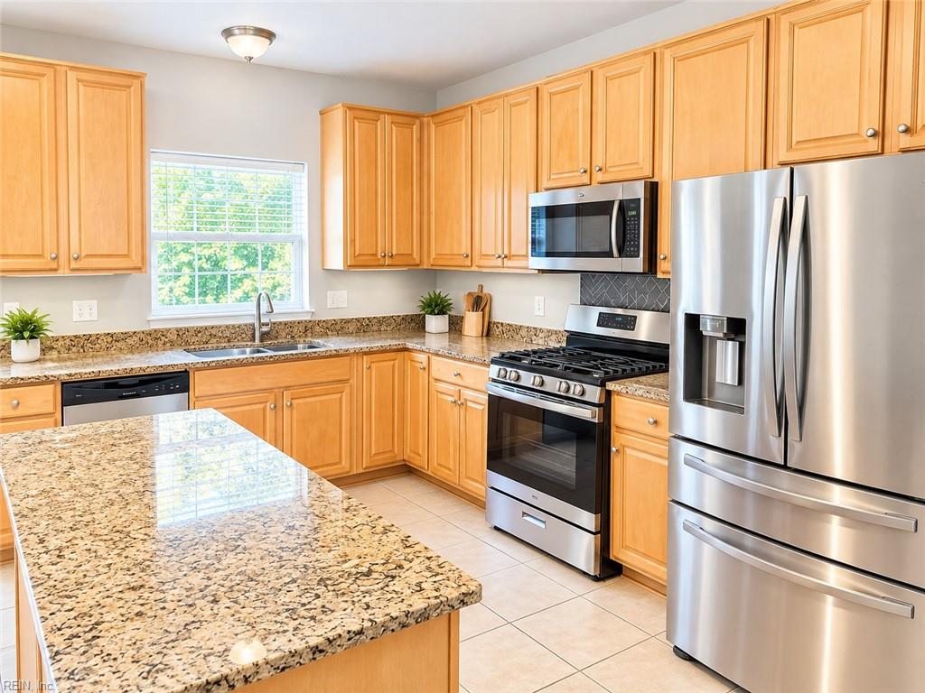 11368 Abbots Cross Ln Property Photo 6