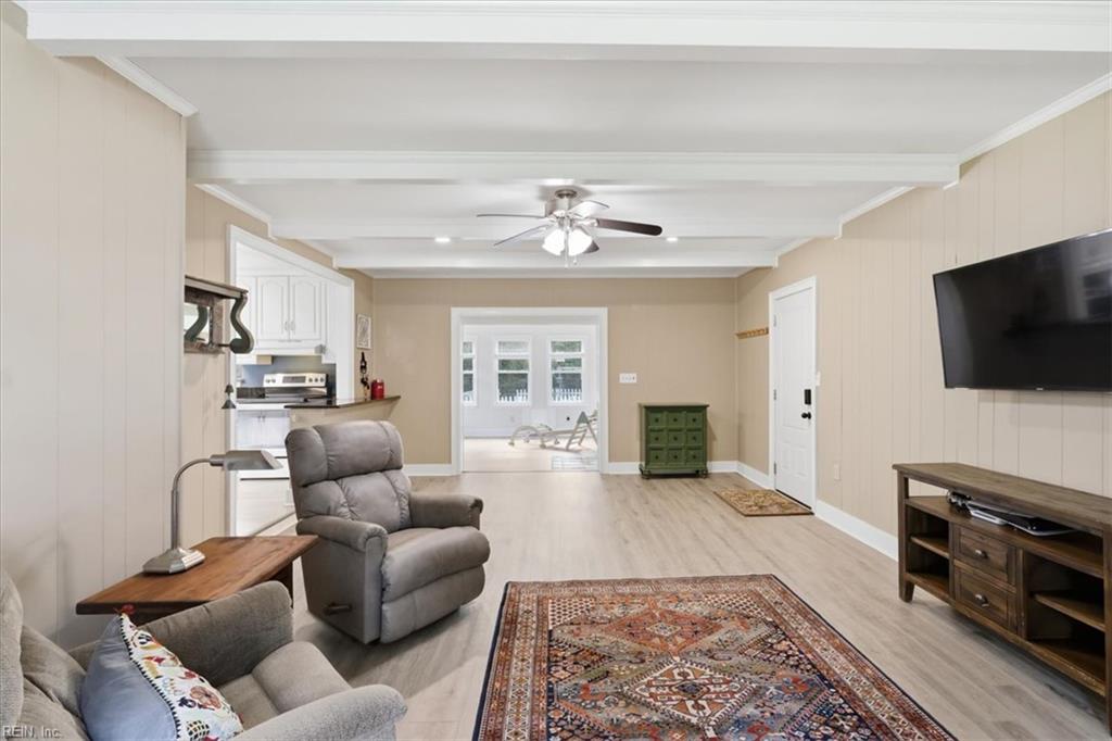 2016 Oak Leaf Ln Property Photo 13