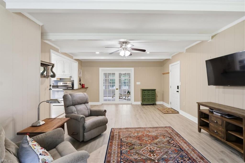 2016 Oak Leaf Ln Property Photo 14