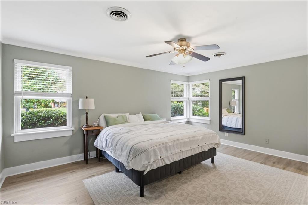 2016 Oak Leaf Ln Property Photo 17