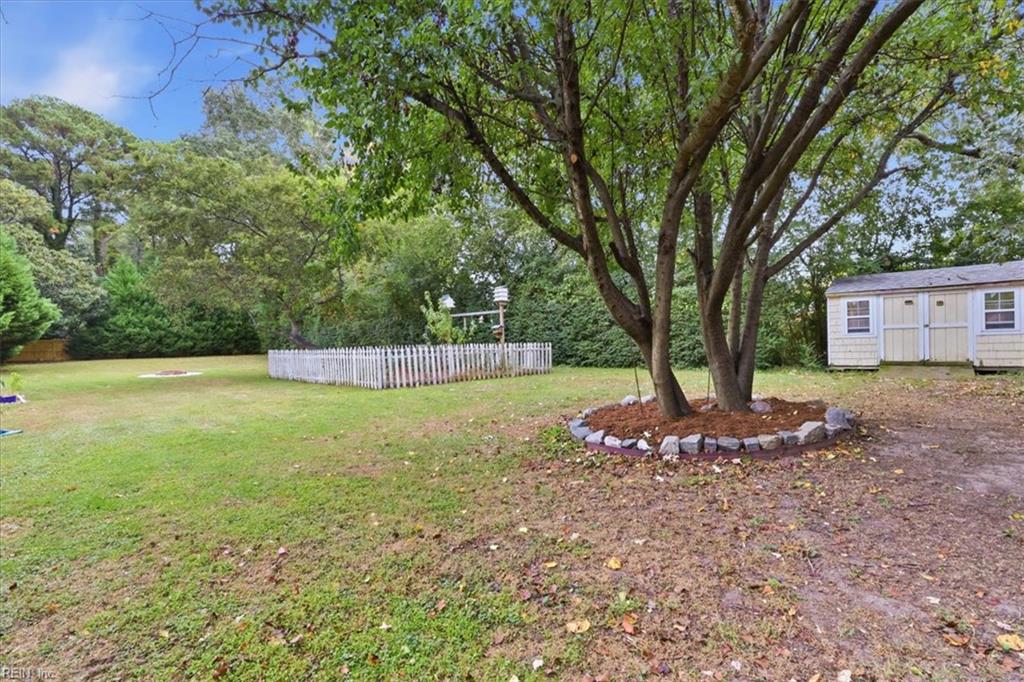 2016 Oak Leaf Ln Property Photo 32