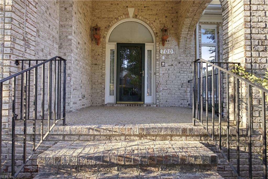 700 Old Fields Arch Property Photo 5
