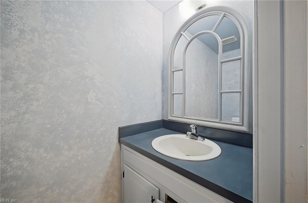 6201 Lippizan Cir Property Photo 3