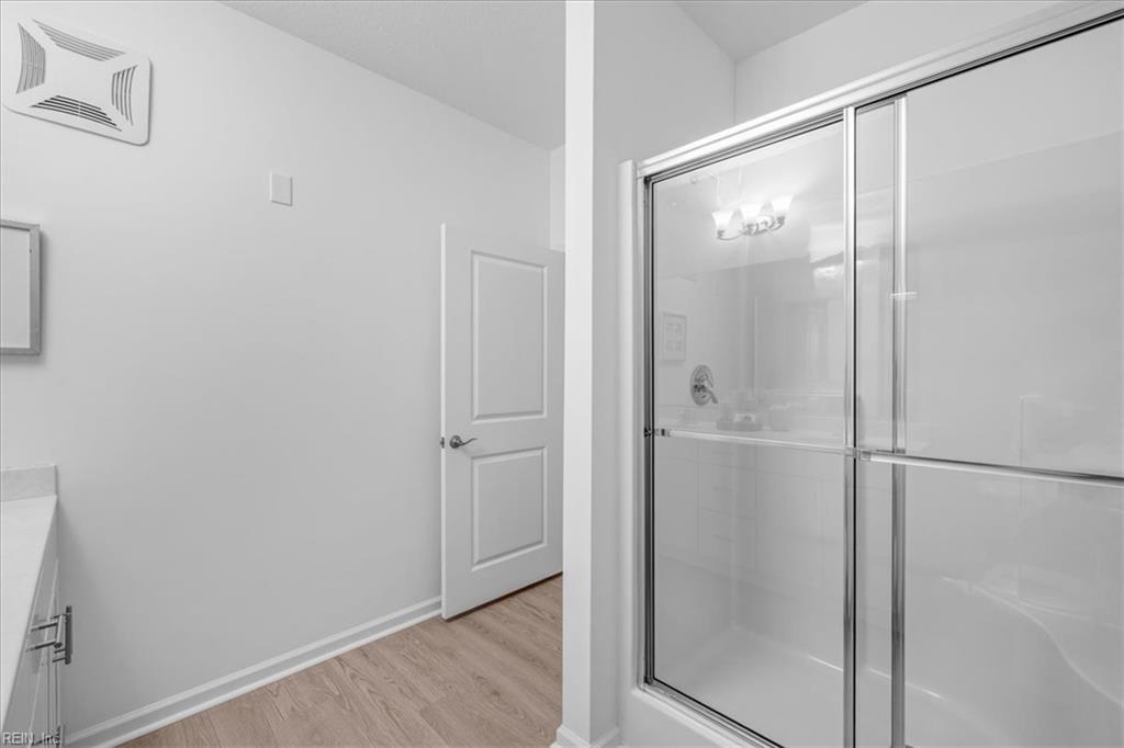 1733 Dromolin Dr Property Photo 21