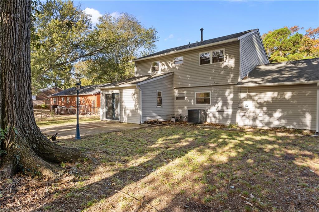 99 Fort Worth St Property Photo 38