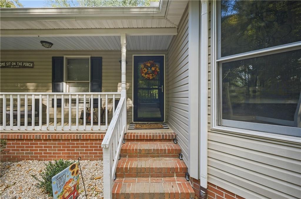 1353 Manning Rd Property Photo 6