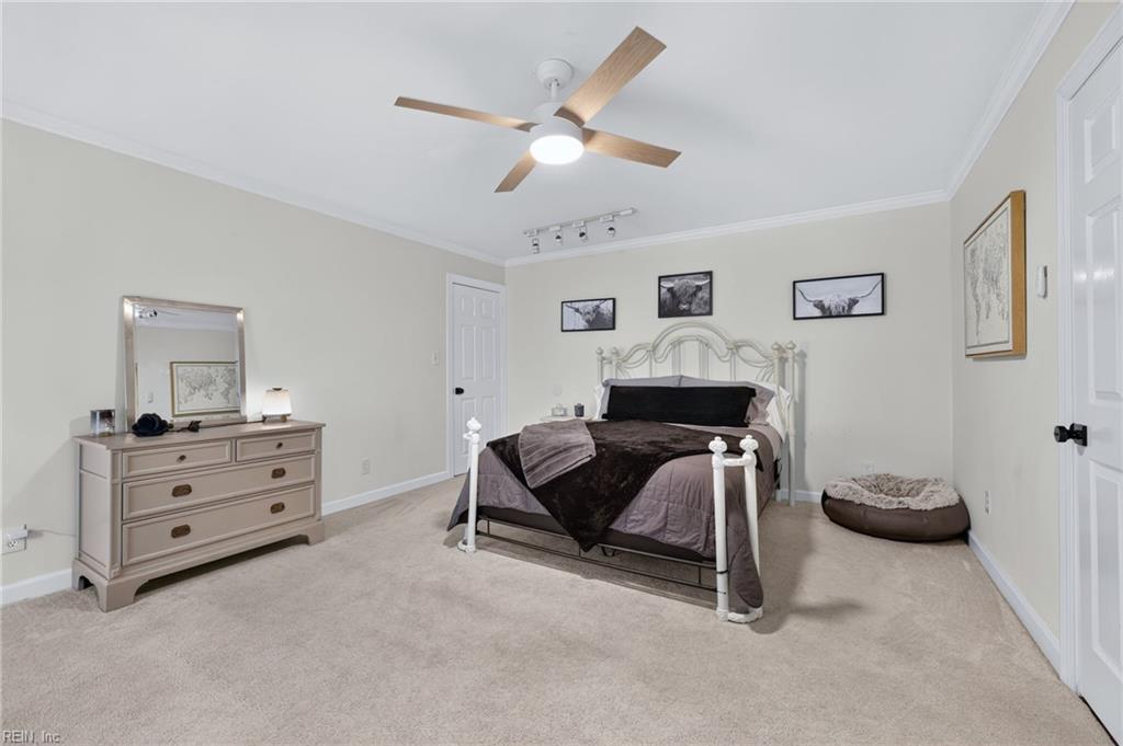 4040 Bridgehampton Ln Property Photo 26