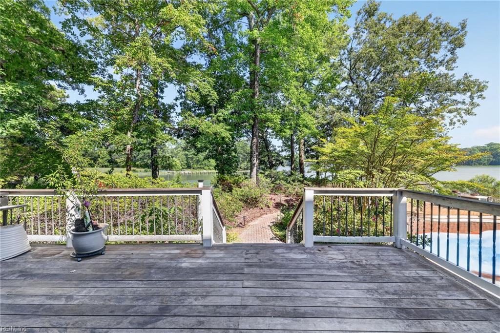 4040 Bridgehampton Ln Property Photo 30