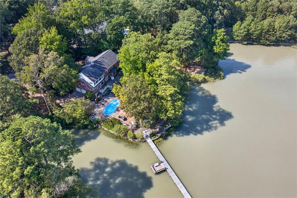 4040 Bridgehampton Ln Property Photo 40