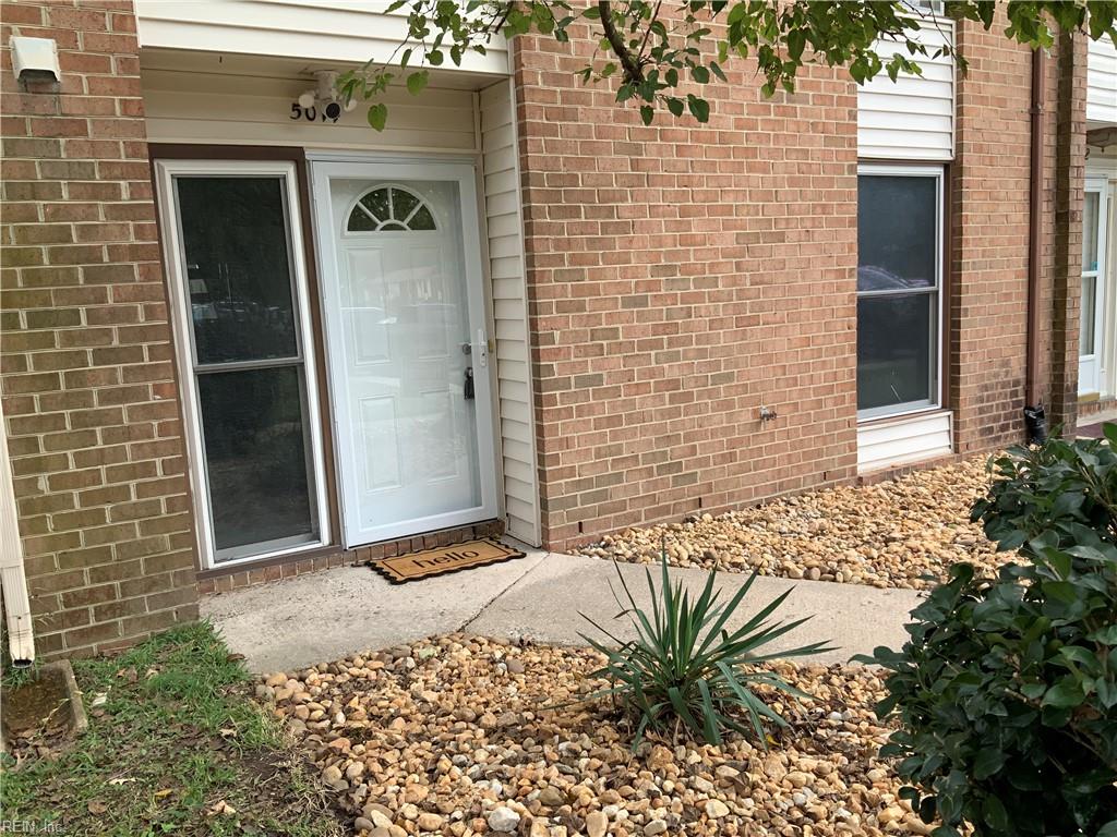 5014 Amboy Ct Property Photo 2