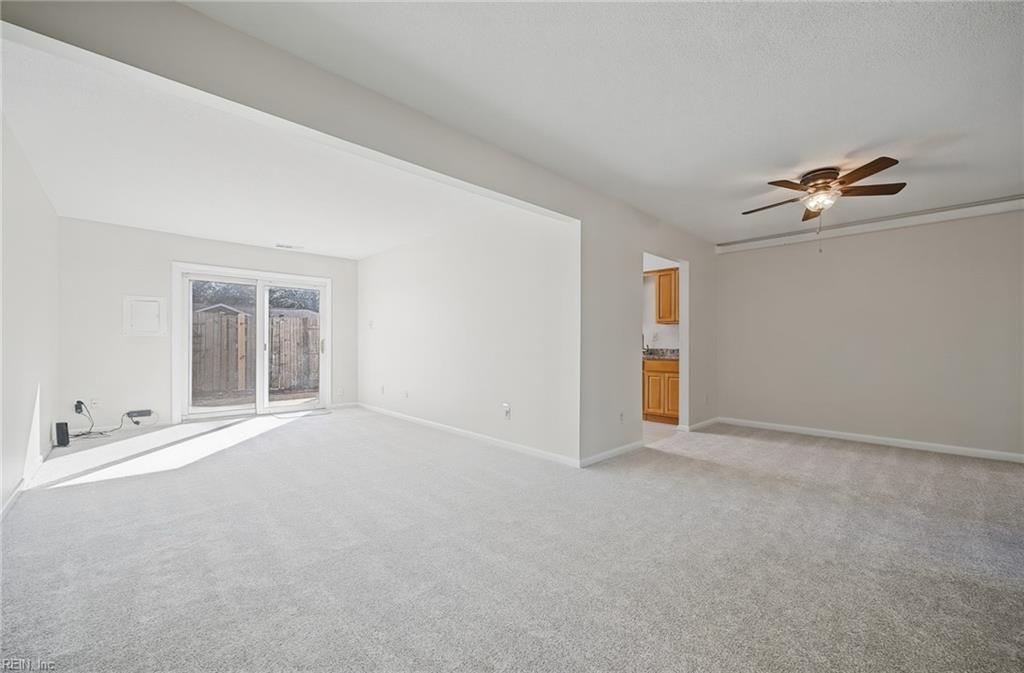 5014 Amboy Ct Property Photo 10