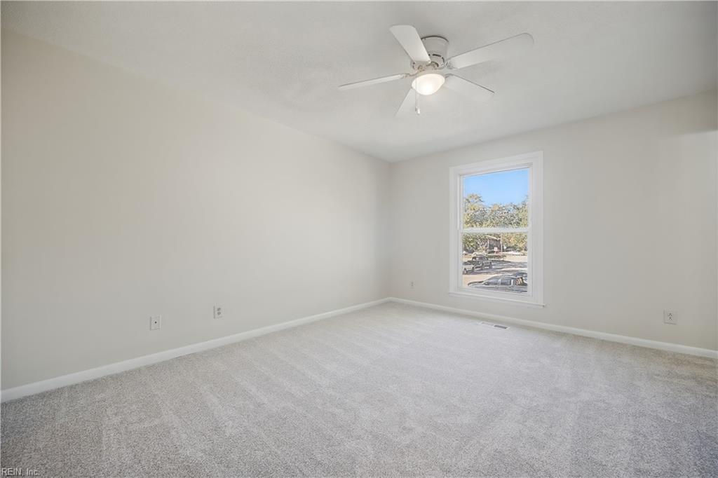 5014 Amboy Ct Property Photo 25
