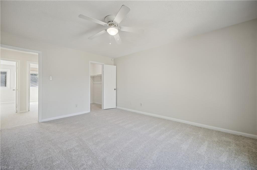 5014 Amboy Ct Property Photo 28
