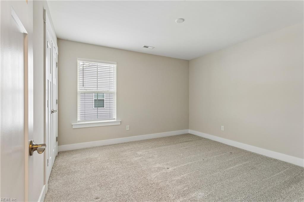 112 Affirmed Dr Property Photo 25