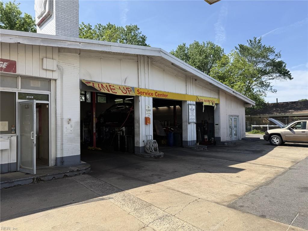 1231 Norview Ave Property Photo 1