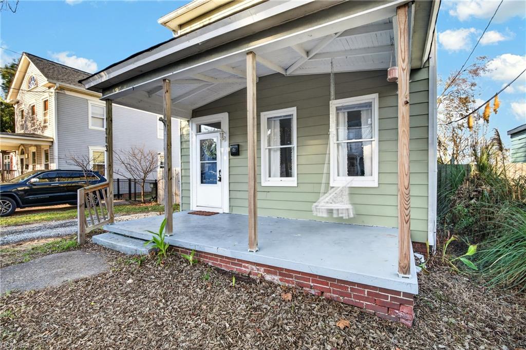113 E Virginia Ave Property Photo 4
