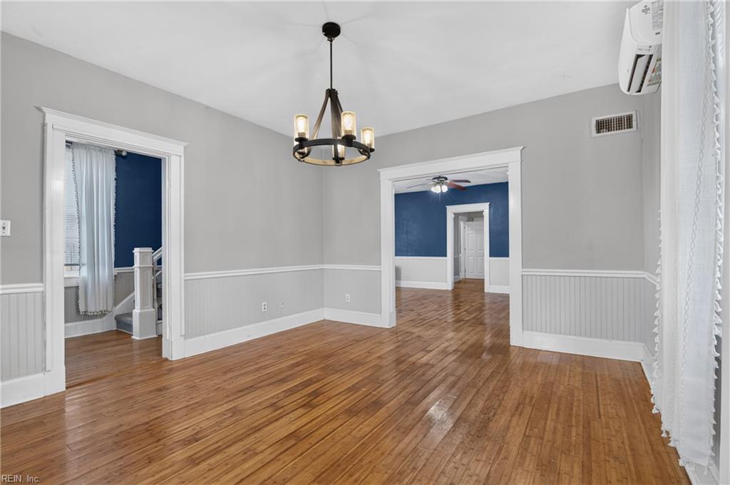 113 E Virginia Ave Property Photo 8
