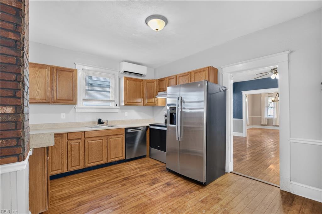 113 E Virginia Ave Property Photo 14