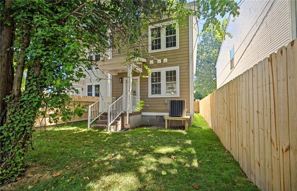 1343 Lead St Property Photo 25