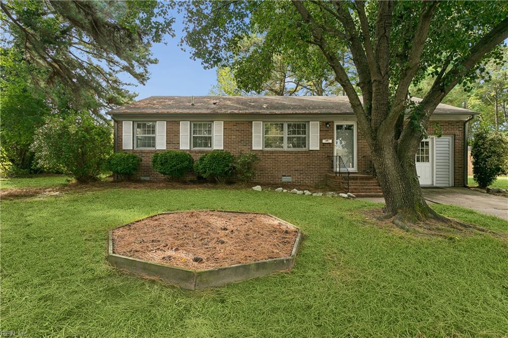 421 Palace CT Property Photo 1