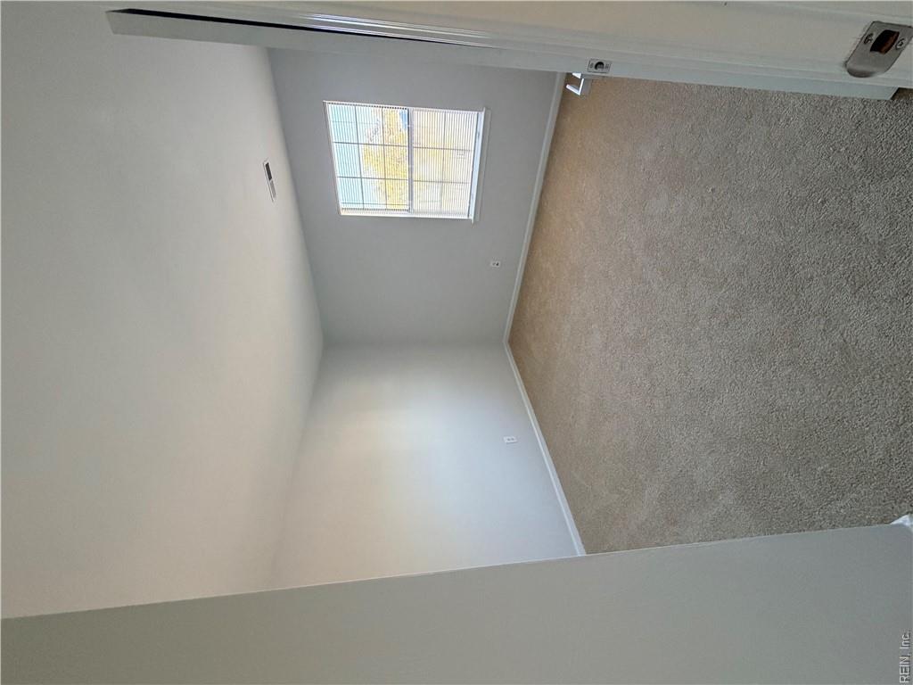 951 Fairborn Cir Property Photo 14