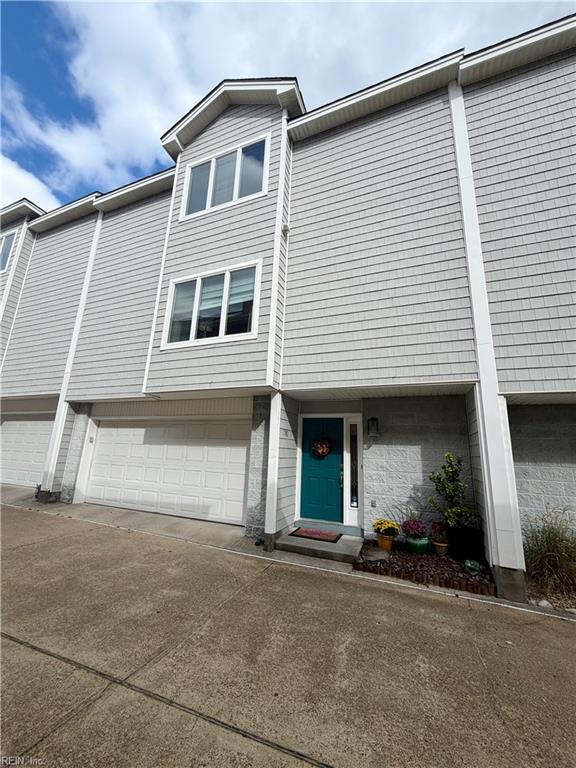 2302 Beach Castle LN Property Photo 1