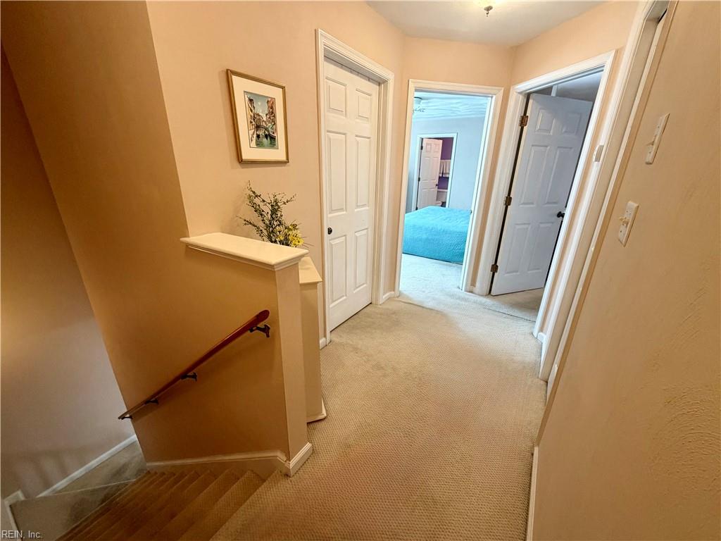 2302 Beach Castle Ln Property Photo 25
