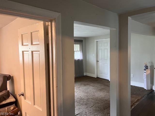 6837 Crittenden Rd Property Photo 7