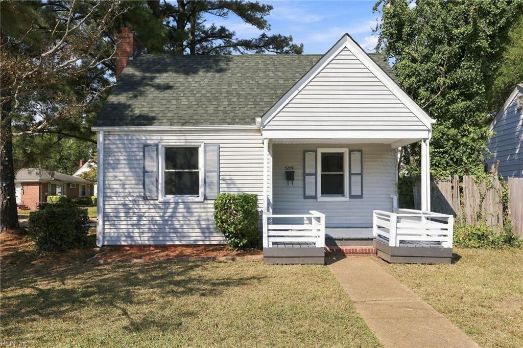 5759 Chesapeake Blvd Property Photo 1