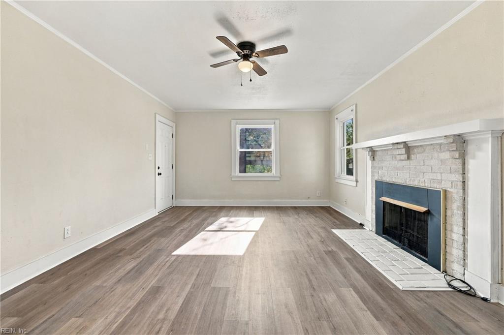 5759 Chesapeake Blvd Property Photo 4
