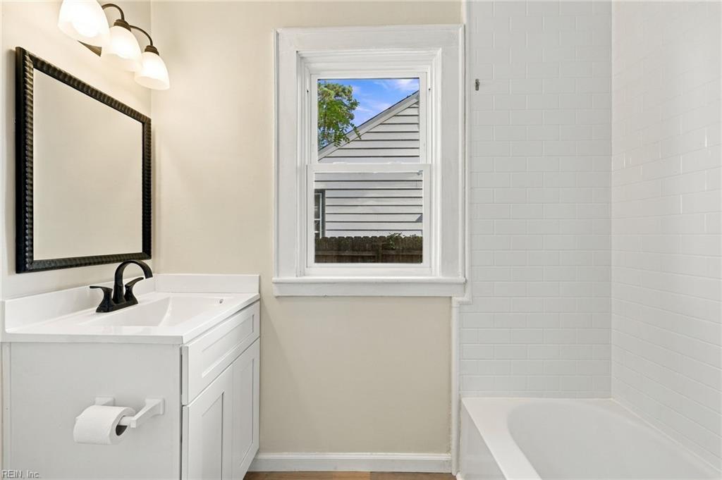 5759 Chesapeake Blvd Property Photo 19