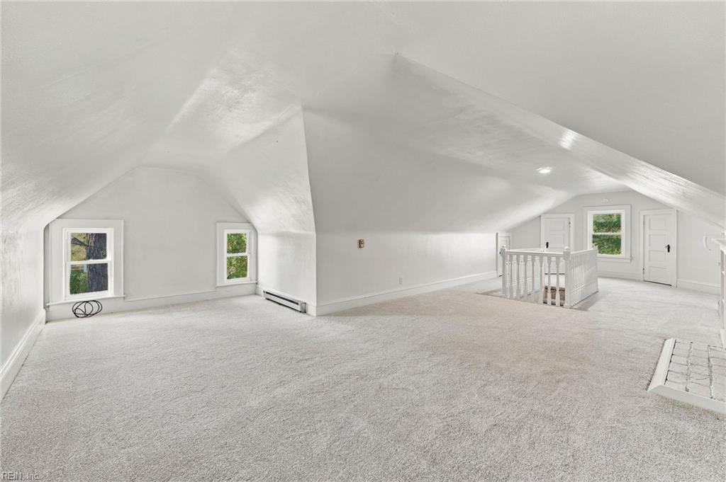 5759 Chesapeake Blvd Property Photo 28