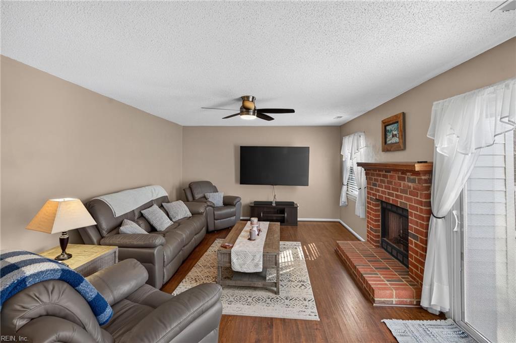 2100 Dove Ridge Dr Property Photo 11