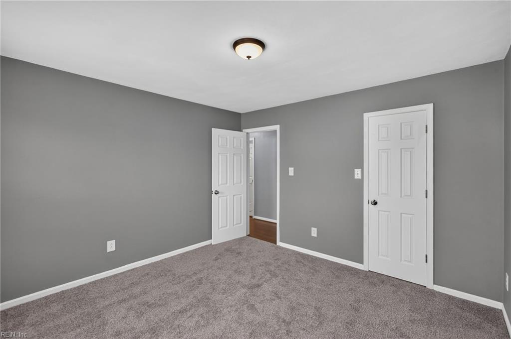 2100 Dove Ridge Dr Property Photo 22