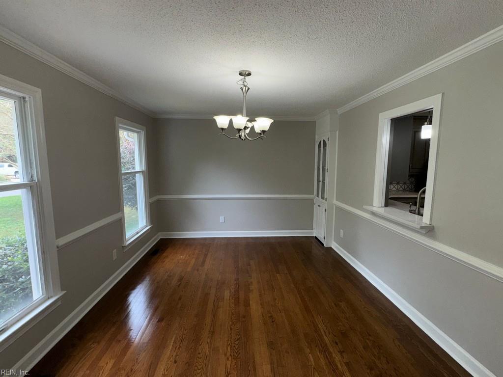 118 Sandpiper St Property Photo 6