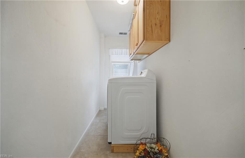 1637 While Ln Property Photo 16