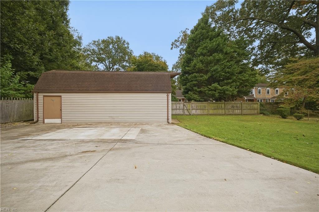 1637 While Ln Property Photo 28