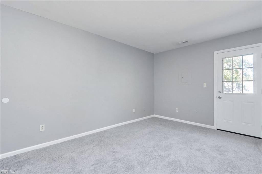 822 Wickford Dr Property Photo 16