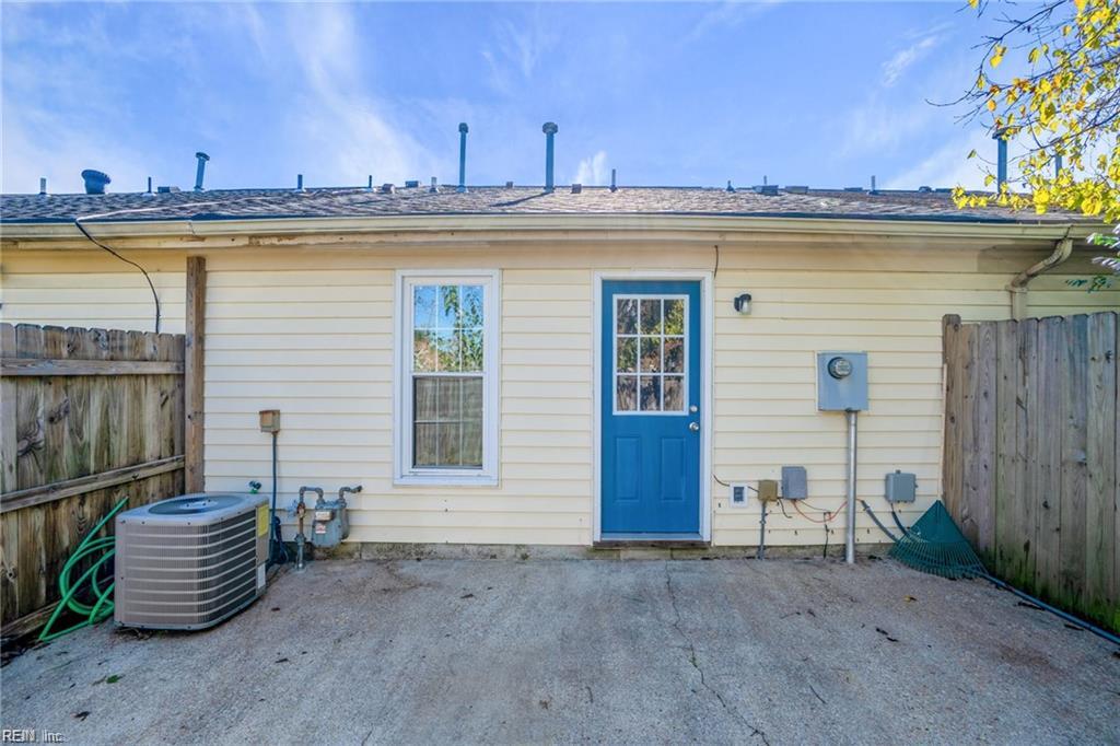 822 Wickford Dr Property Photo 17