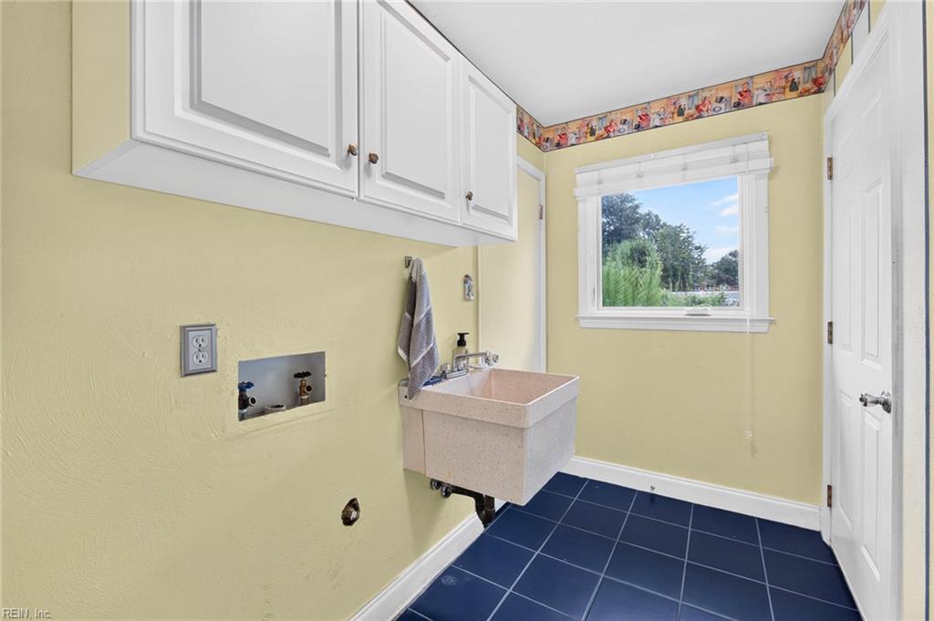 1356 Baycliff Dr Property Photo 38