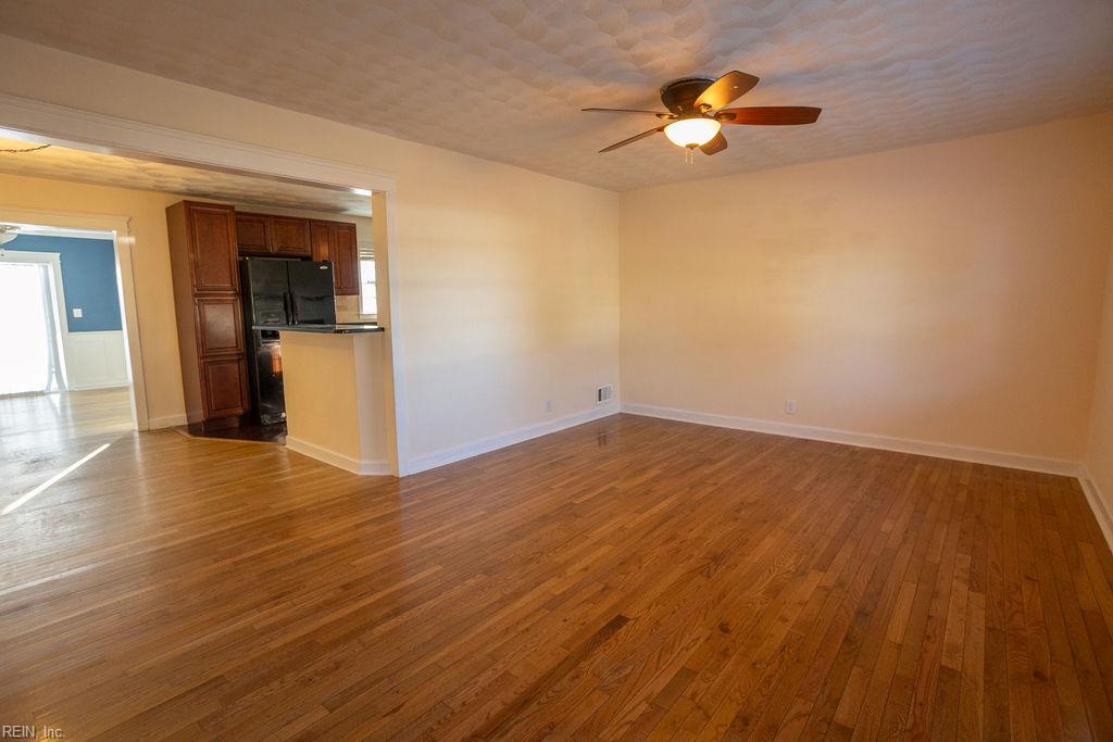 1821 Dominion Ave Property Photo 5